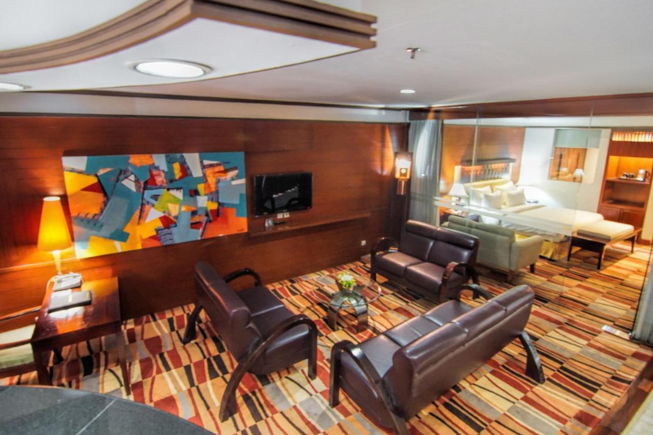 Hotel Savoy Homann 4*